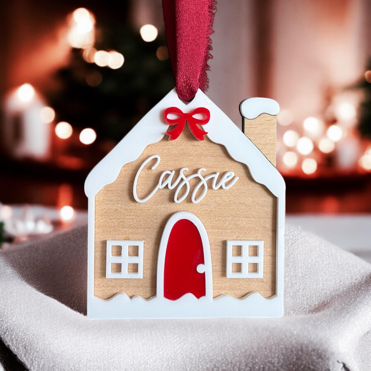 Boule de Noël prénom personnalisée en bois, déco de Noël Maison avec prénom, Cadeau unique et personnalisé pour sapin, décoration sapin