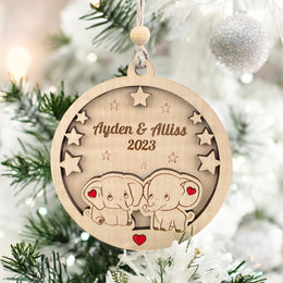 Boule de Noël éléphants Personnalisée, Premier noël jumeaux, Ornement personnalisé sœurs,  Boule de noël personnalisée enfants