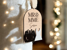 Boule de Noël personnalisé pour mariés, cadeau de mariage, cadeau de fiançailles, Cadeau mariage unique, boule de noël pour nouveaux mariés