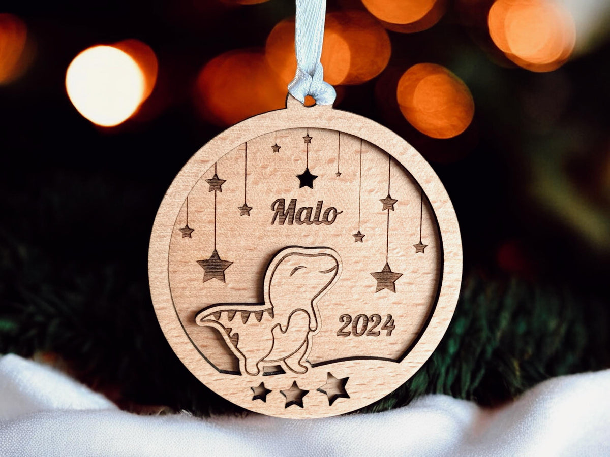 Boule de Noël personnalisée en bois - Dinosaure, Ornement personnalisé dinosaure,  Boule de Noël bébé dinosaure