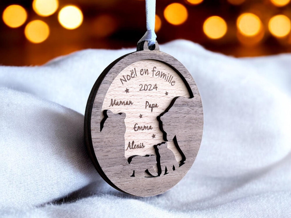 Boule de Noël personalisée bois - Famille ours - Noël en famille - Ornement blanc - Décoration de Noël personnalisé blanc