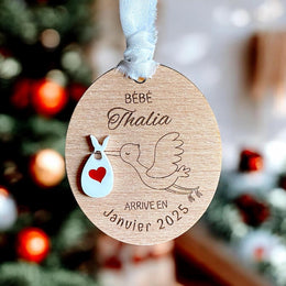 Boule de Noël Annonce grossesse en bois, Boule personnalisée future maman, Cadeau personnalisable grossesse, boule de noël futur maman