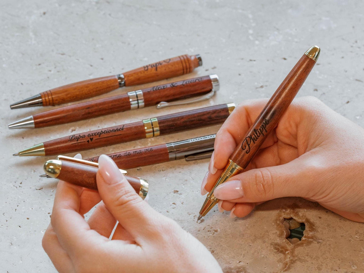 Stylo en bois personnalisé, prénom gravé, Cadeau homme d'anniversaire pour papa, papi