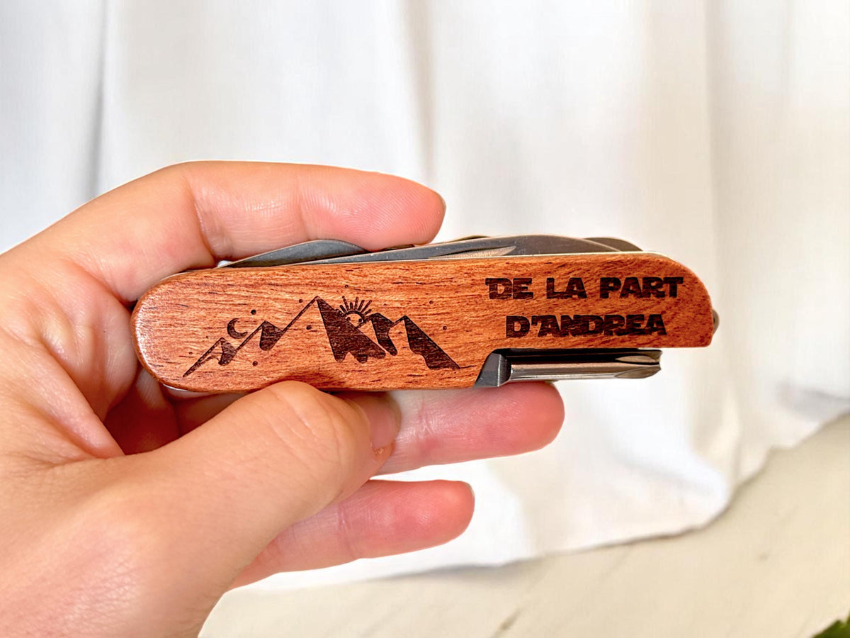 Couteau Personnalisé multifonction, manche bois gravé, cadeau anniversaire, fête des pères, compagnon voyage