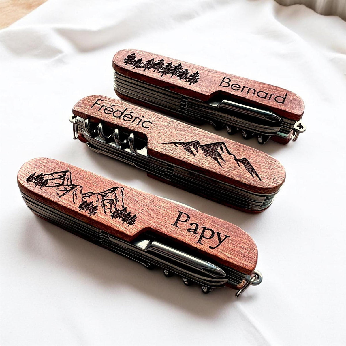 Couteau Personnalisé multifonction, manche bois gravé, cadeau anniversaire, fête des pères, compagnon voyage