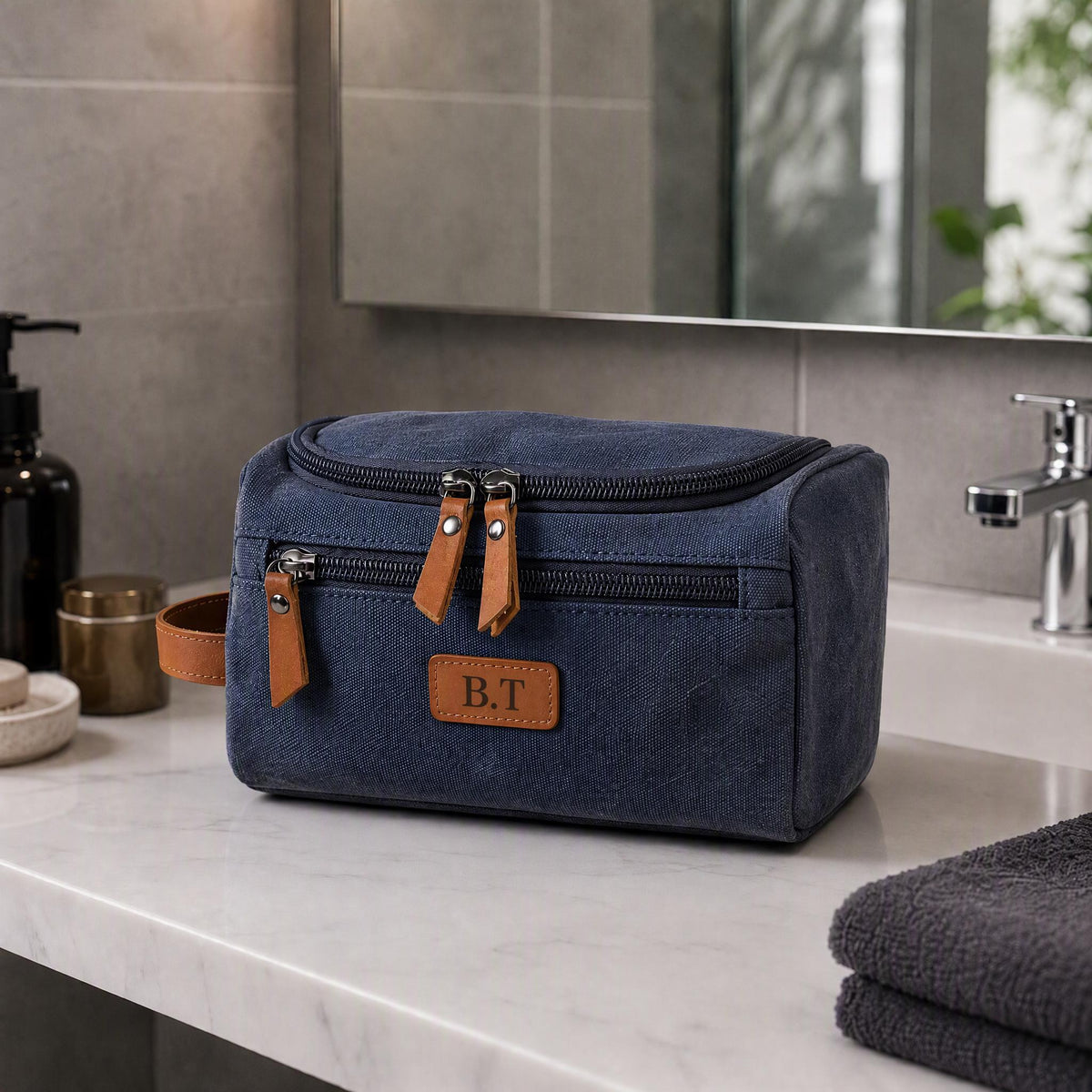 Trousse de toilette homme personnalisée, toile et cuir, double compartiment, gravure prénom